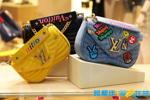最新比索图片，友谊的温馨日常展现